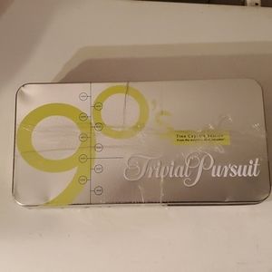 NEW Trivial Pursuit 90's